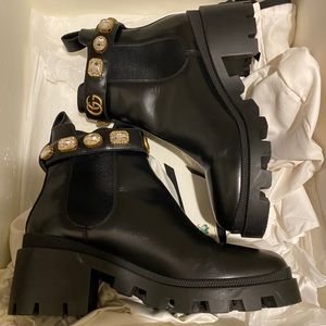 gucci boots